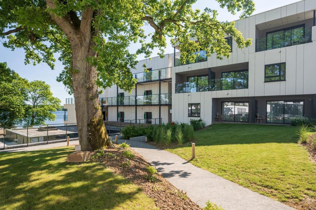 Golden Lakes Hotel Boussu-lez-Walcourt Zewnętrze zdjęcie