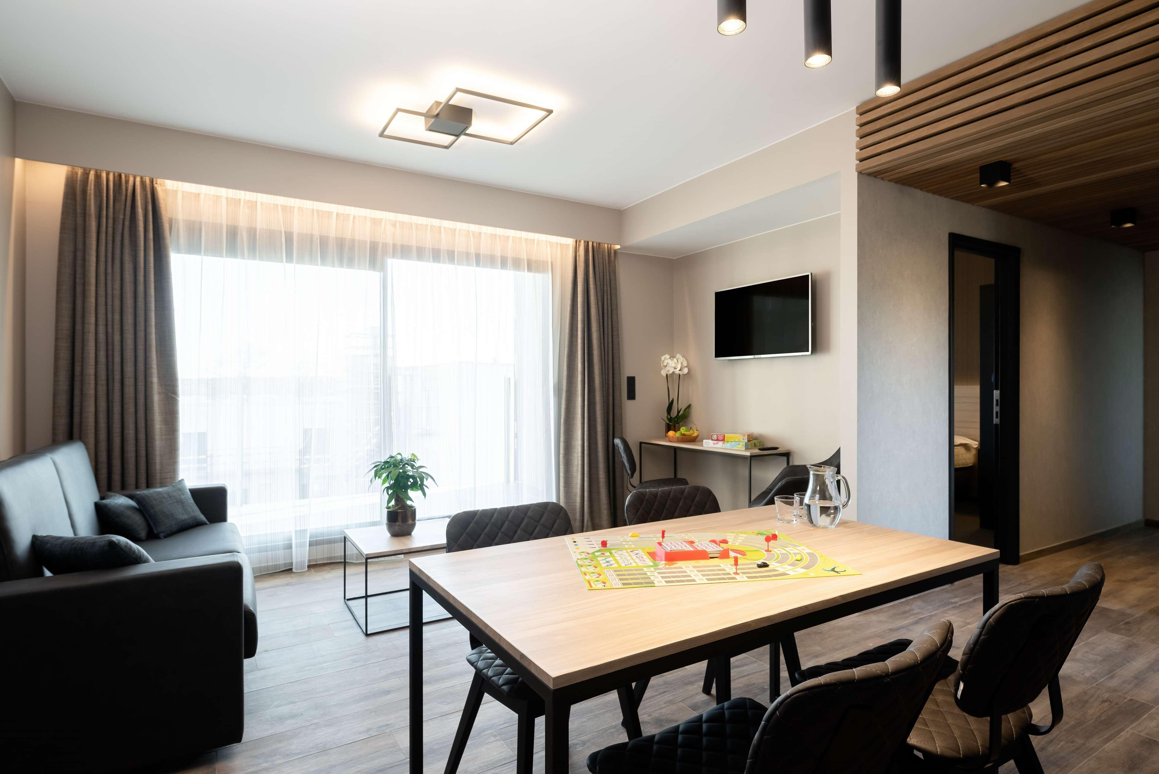 Golden Lakes Hotel Boussu-lez-Walcourt Zewnętrze zdjęcie