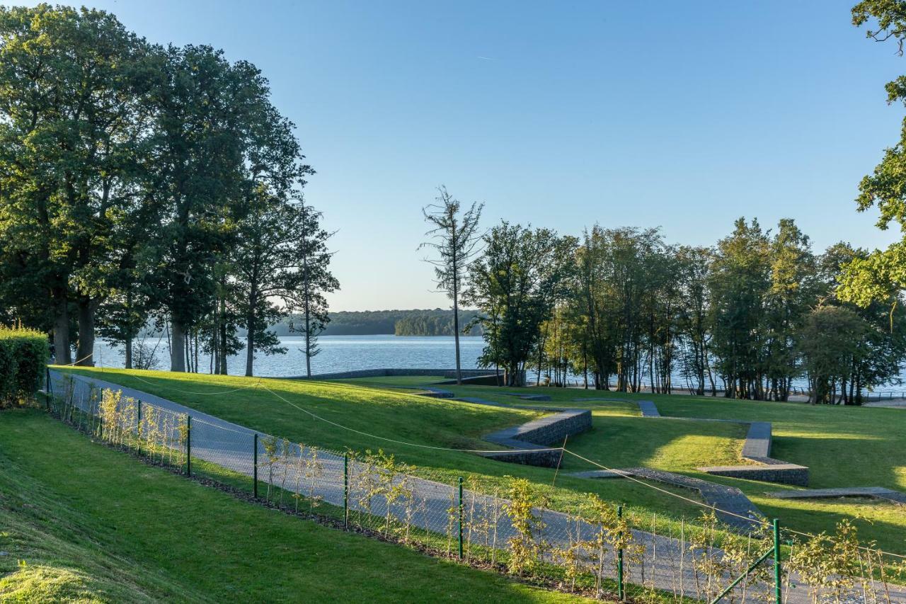 Golden Lakes Hotel Boussu-lez-Walcourt Zewnętrze zdjęcie