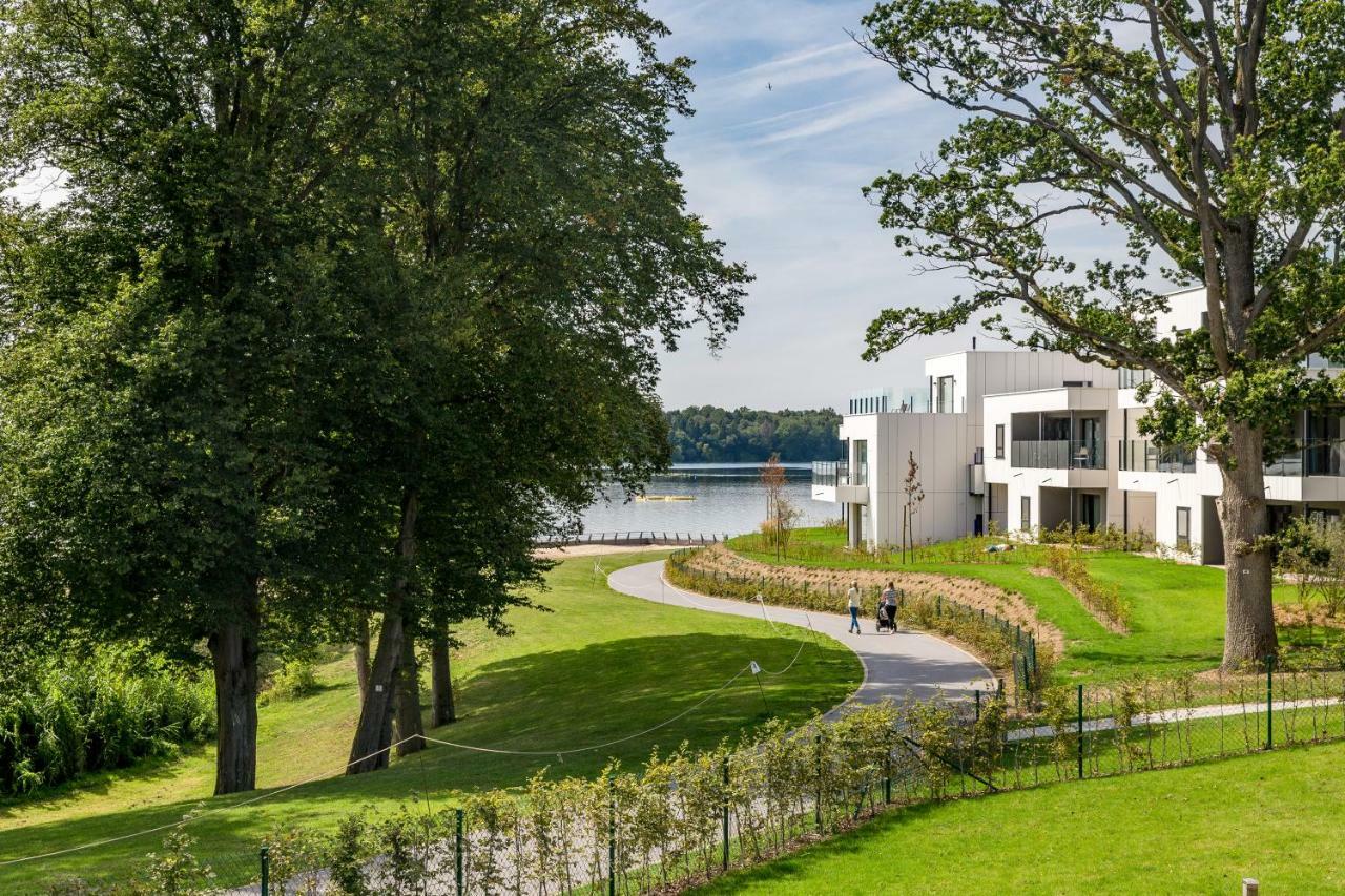 Golden Lakes Hotel Boussu-lez-Walcourt Zewnętrze zdjęcie